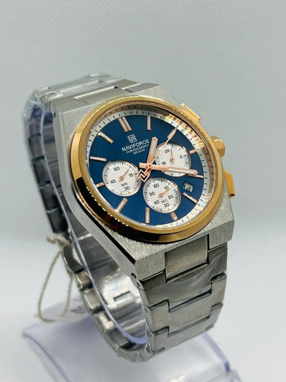 NAVIFORCE NF 8048 BOND CHRONOGRAPH FOR MEN - Image 2