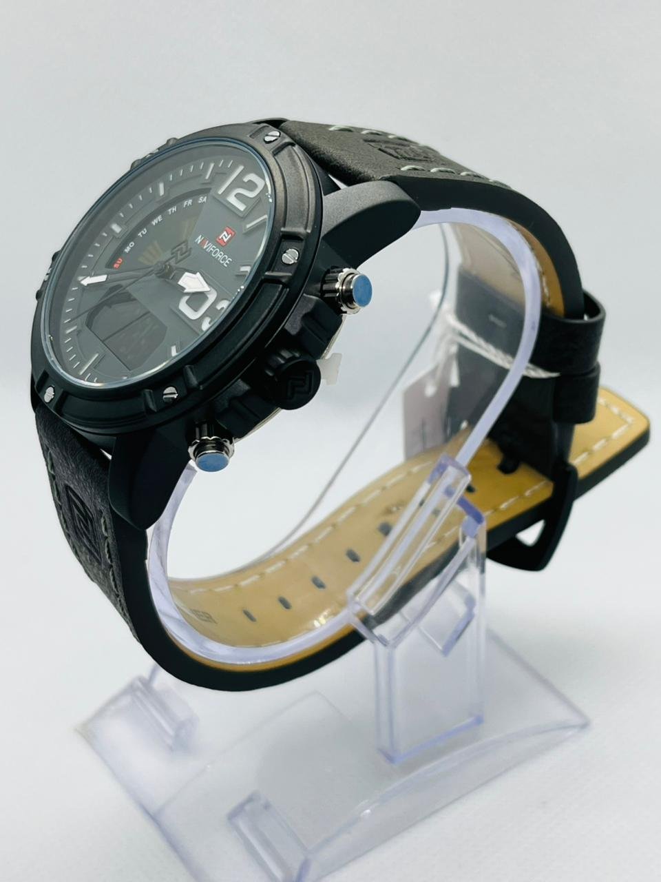 NAVIFORCE NF 9095 DUAL TIME WATCH - Image 3